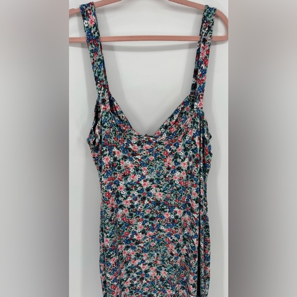 BCBG Paris Women's Summer Cut Out Tie Sleeveless Dress - Picture 6 of 12